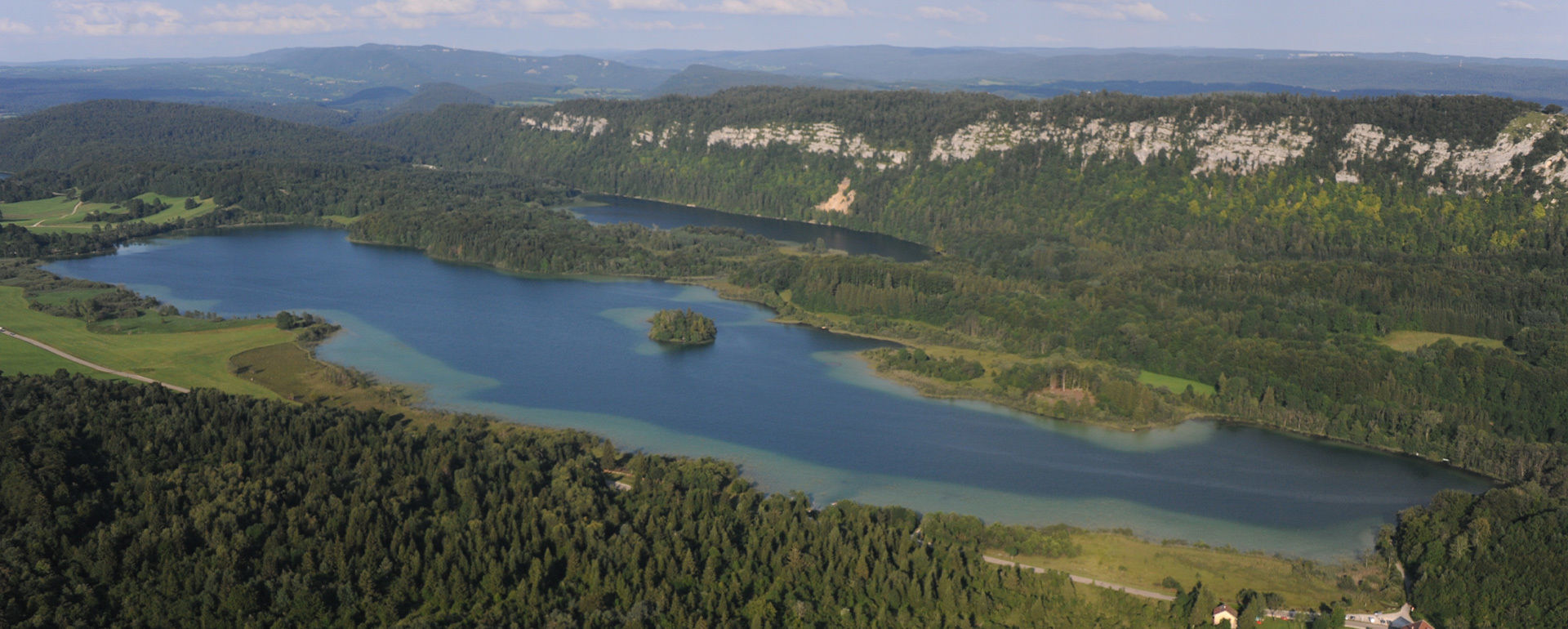 lacs depuis le pic de l'aigle